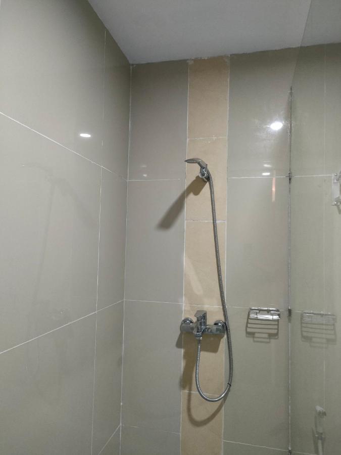 Golden Ganesha Hotel Yogyakarta By Ecommerceloka Gondowulung Exterior photo
